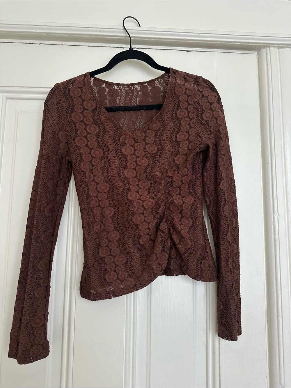 Women's Brown Lace Long-Sleeve V-Neck Top